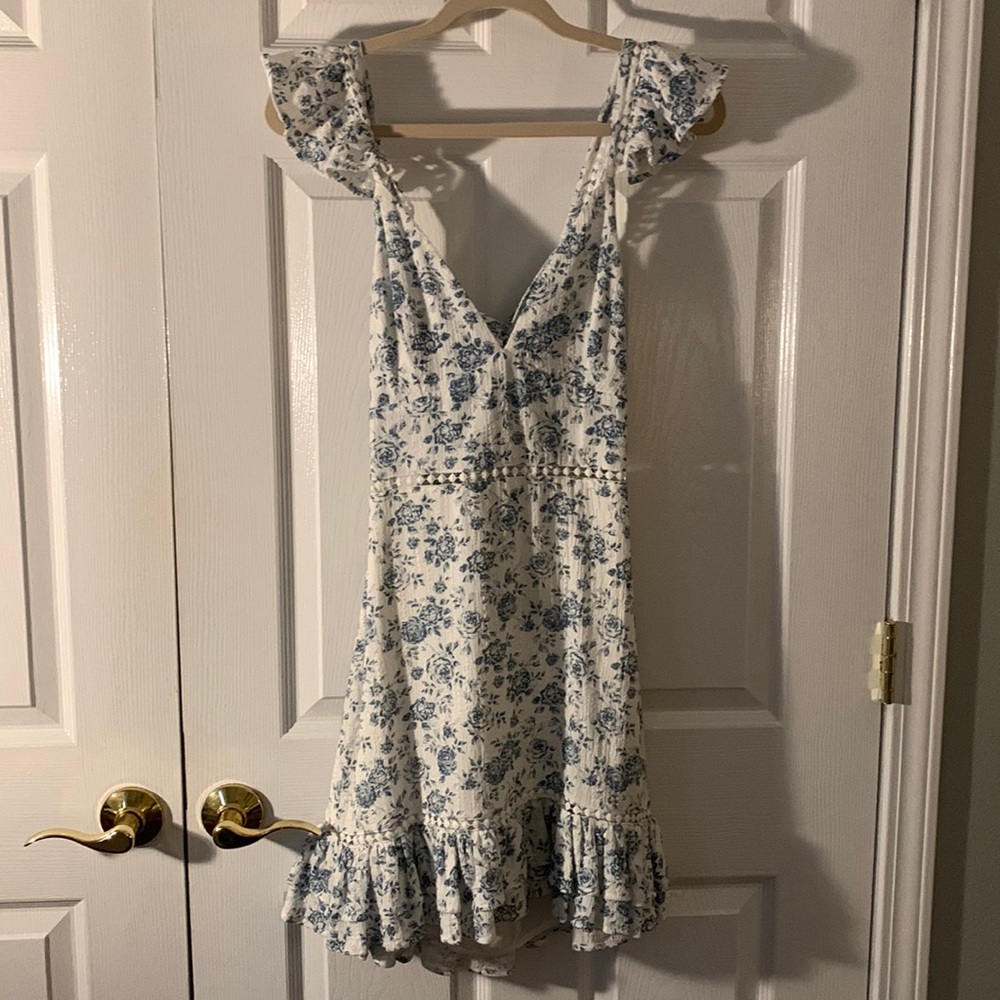 Small white blue floral mink pink dress